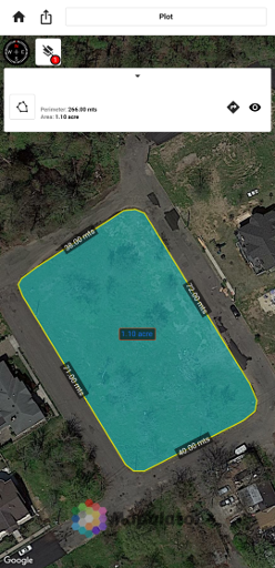 Land plot boundary marked with area and perimeter calculated in Mapulator